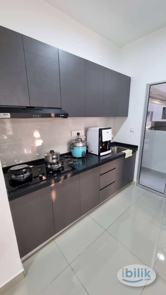 Image 5 of Middle Room at Acacia Residences, Sepang - Room rental in 