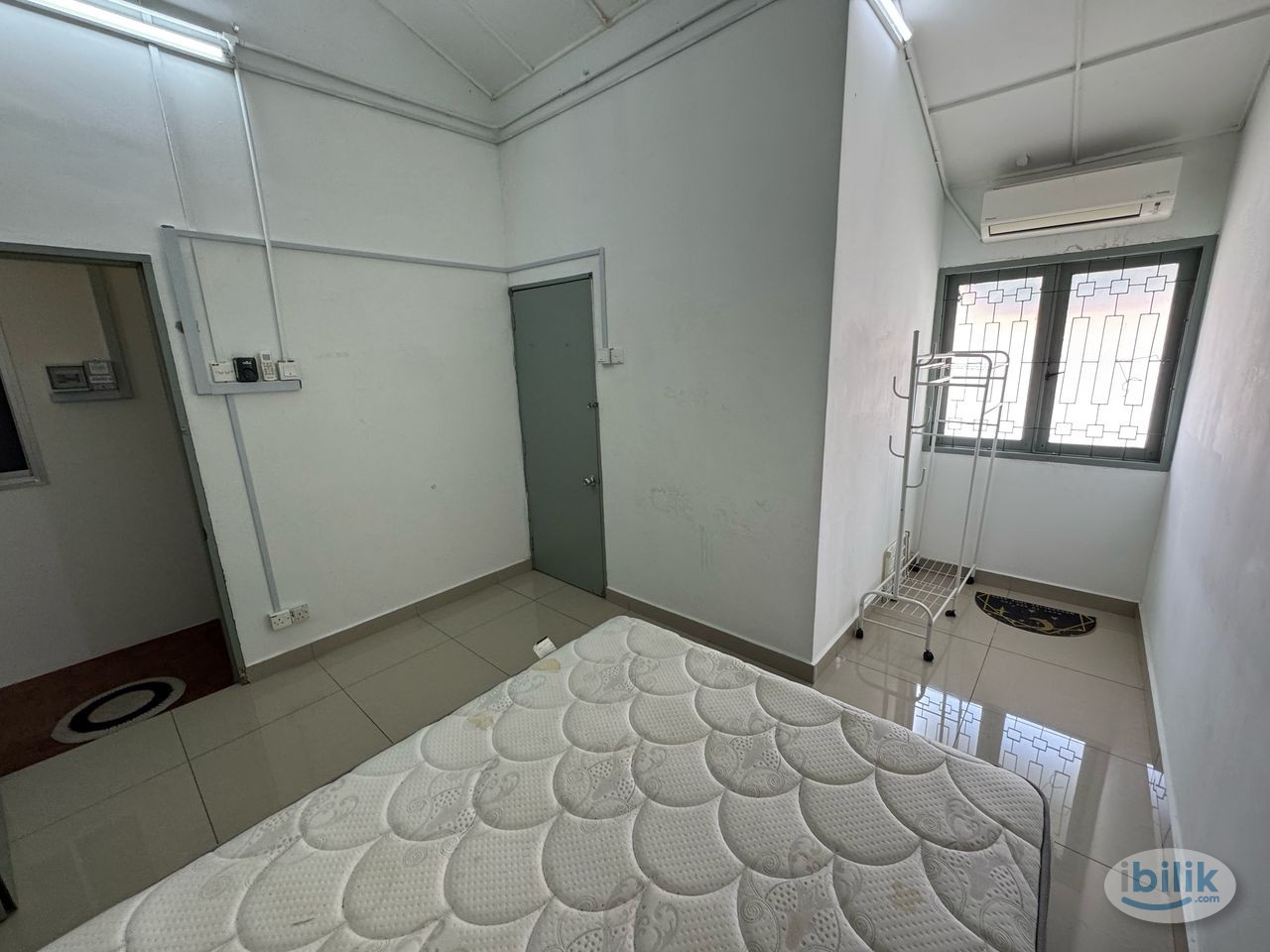 Image 3 of 🔥Low Deposit🔥6 Min Walking to LRT Taman Paramount😉‼️Master Room at Taman Paramount, Petaling Jaya - Room rental in 