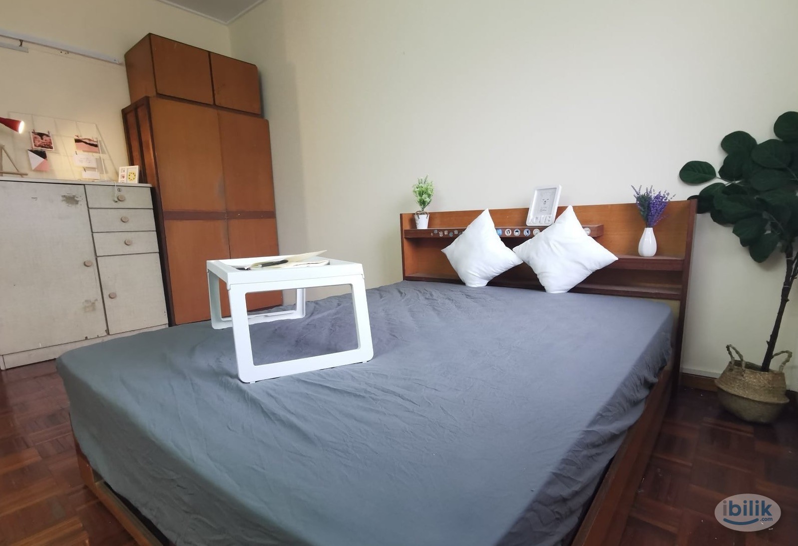 Image 1 of ‼️ Simple & Cozy Room Walking Distance to LRT TAMAN BAHAGIA & TAMAN PARAMOUNT‼️ - Room rental in 