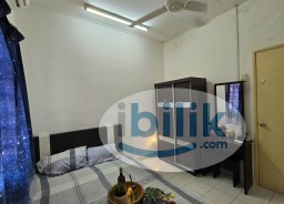 Room Rental in Selangor - ( Include Water & Electrtict ) Middle Air Cnd Room for rent ( BOTANIC KIARA) Klang.