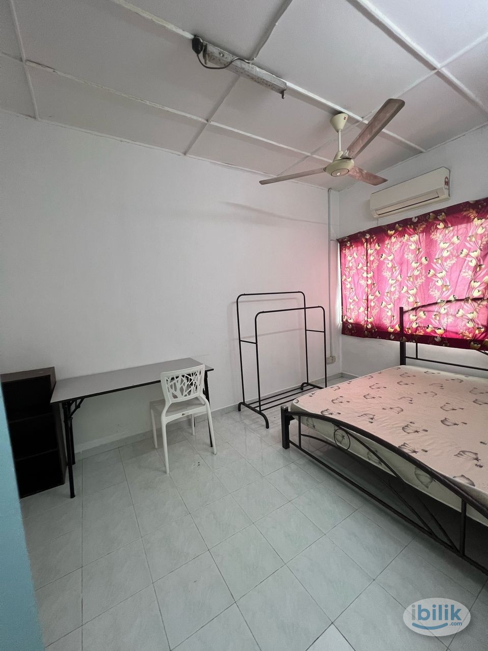 Image 1 of NEAR MRT TTDI🔥🔥🏠✨PJ SS2 Master Room🌟✨🌈With Furniture, Free WiFi and Clean Environment🛏️💼🪑 - Room rental in 