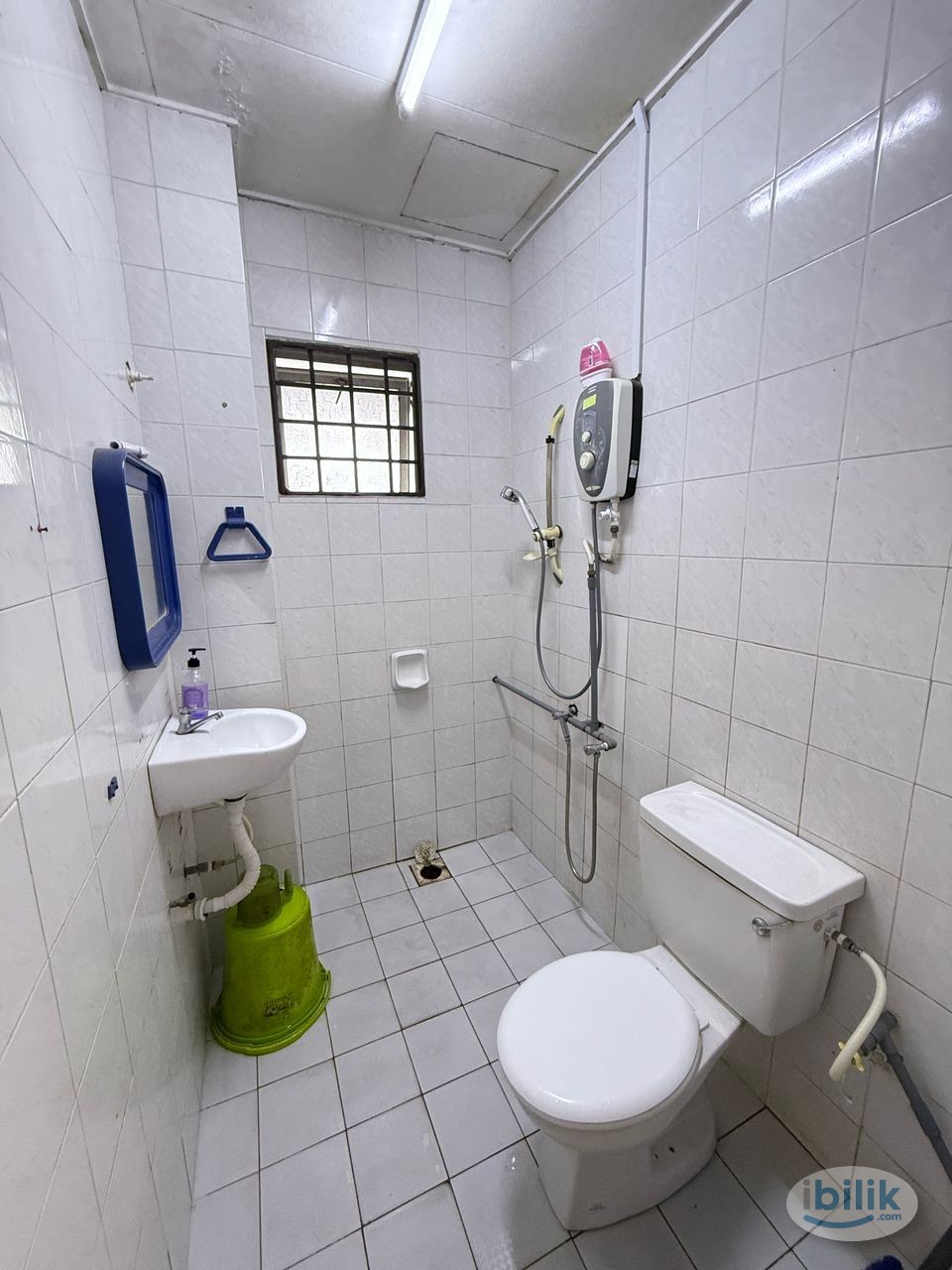 Image 2 of NEAR MRT TTDI🔥🔥🏠✨PJ SS2 Master Room🌟✨🌈With Furniture, Free WiFi and Clean Environment🛏️💼🪑 - Room rental in 