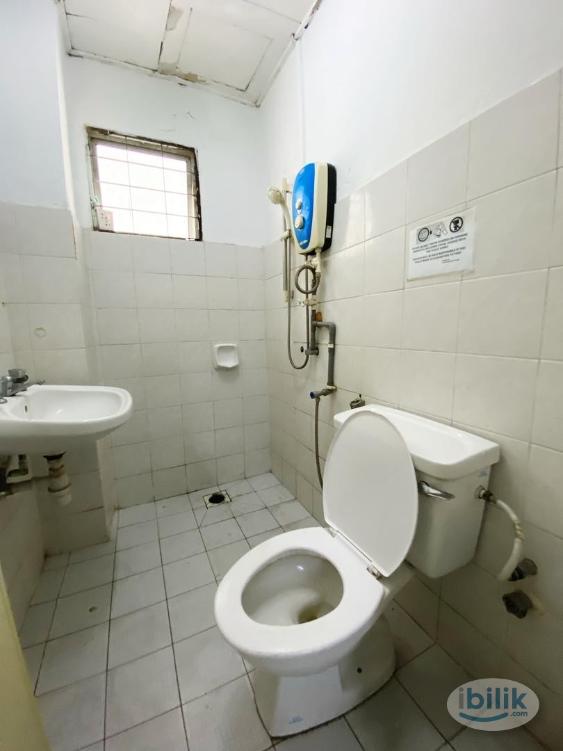 Image 3 of 💥ZERO DEPOSIT💥✨BANDAR UTAMA MASTER ROOM FOR RENT✨NEAR TO CENTER POINT ,ONE UTAMA , FIRST AVENUE😻😻  Bandar Utama,Selangor - Room rental in 