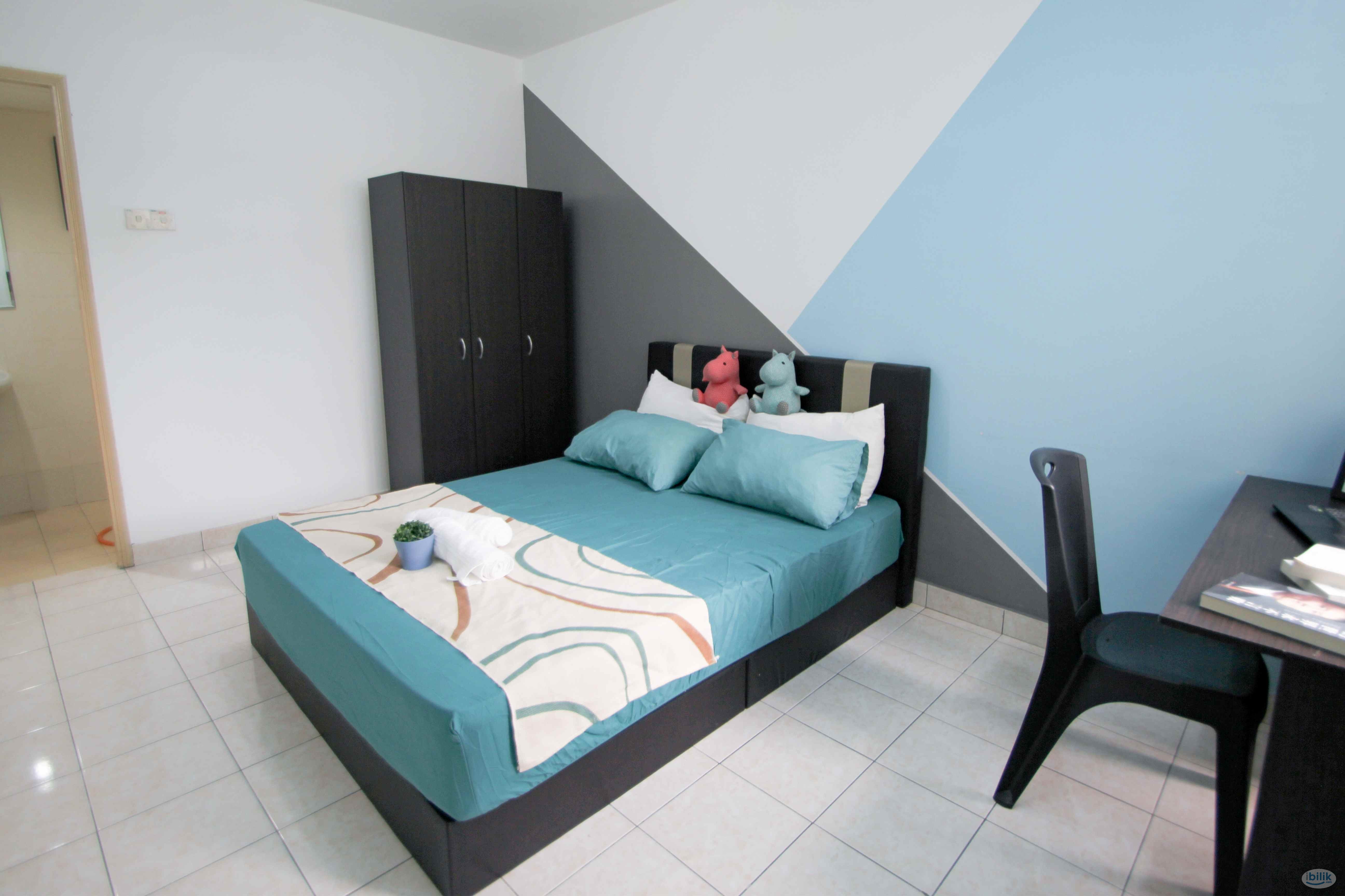 Image 2 of Palm Spring Master room (Mix Gender)`` - Room rental in 