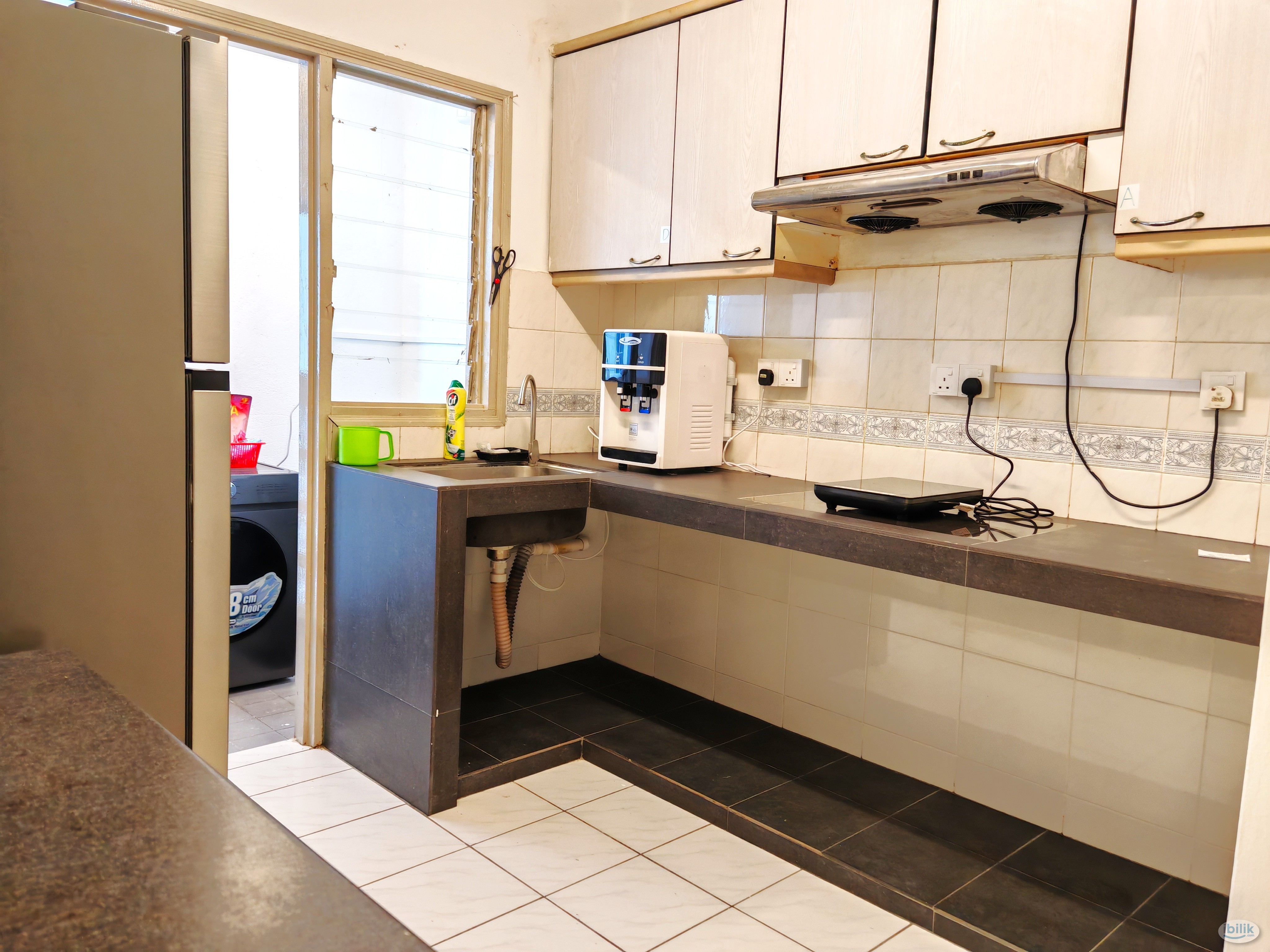 Image 3 of 🌸 FEMALE UNIT NEARBY UM 🔥 - Room rental in 