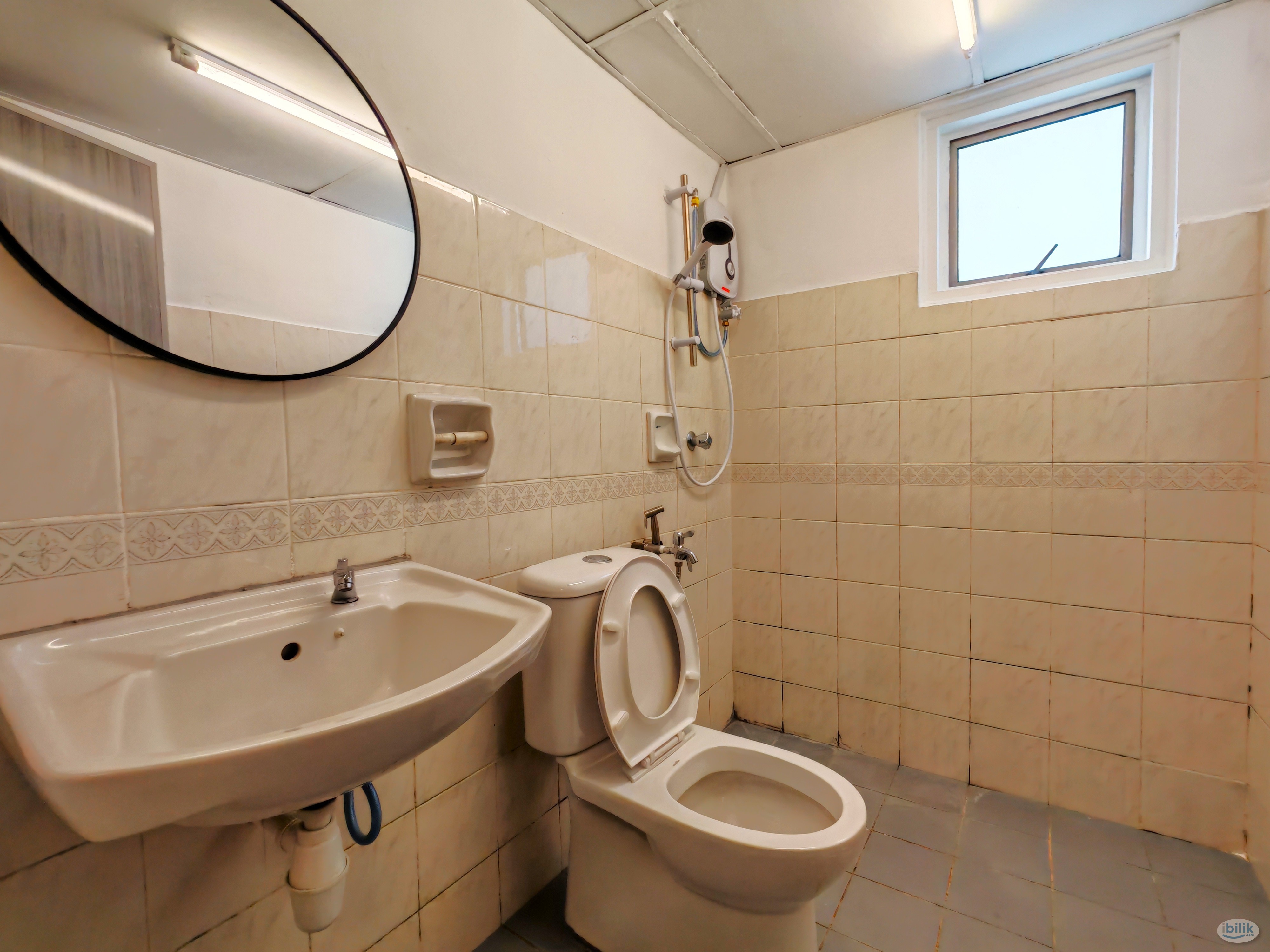 Image 4 of 🌸 FEMALE UNIT NEARBY UM 🔥 - Room rental in 