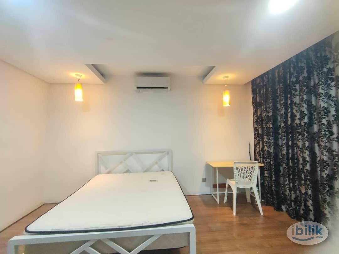 Image 2 of 🤩🤩 ONLY ONE SUPER BIG AND MODERN MASTER ROOM WITH PRIVATE BATHROOM🤩🤩 at SS7, Kelana Jaya ⚡️ MOVE IN IMMEDIATELY 💥 - Room rental in 