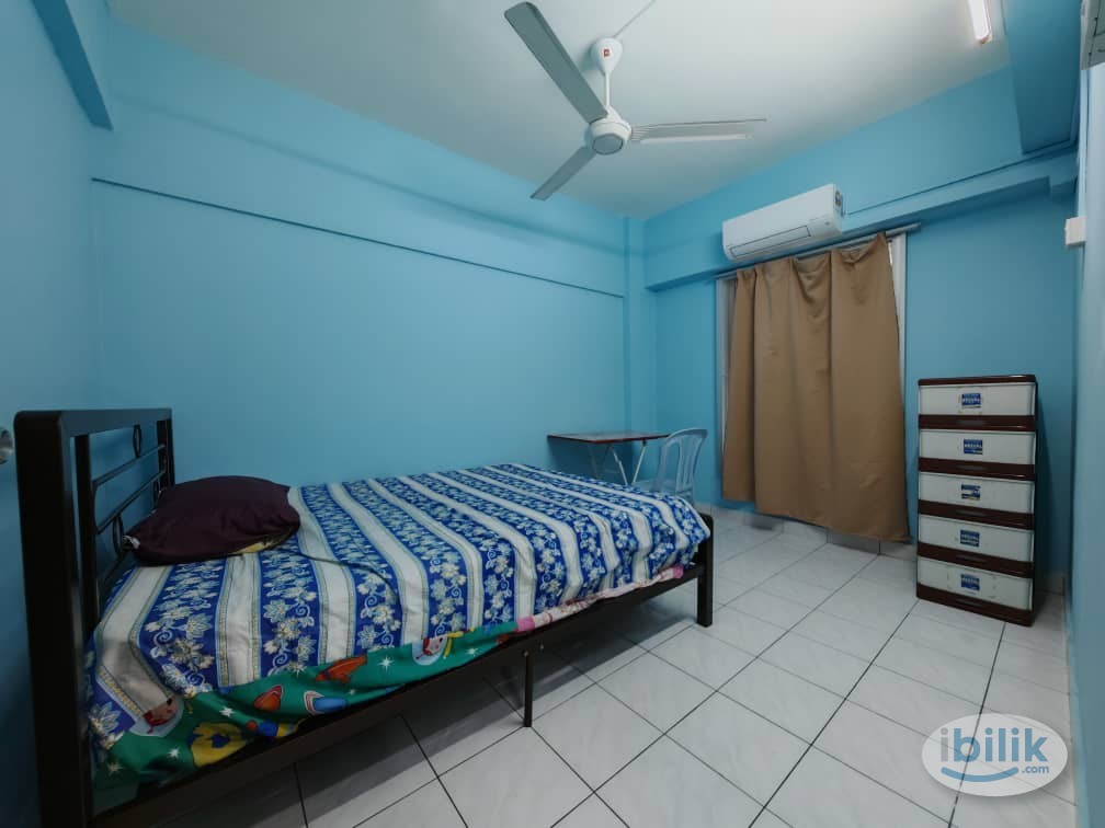 Image 2 of Middle Room at Taman Cheras Awana, Cheras - Room rental in 