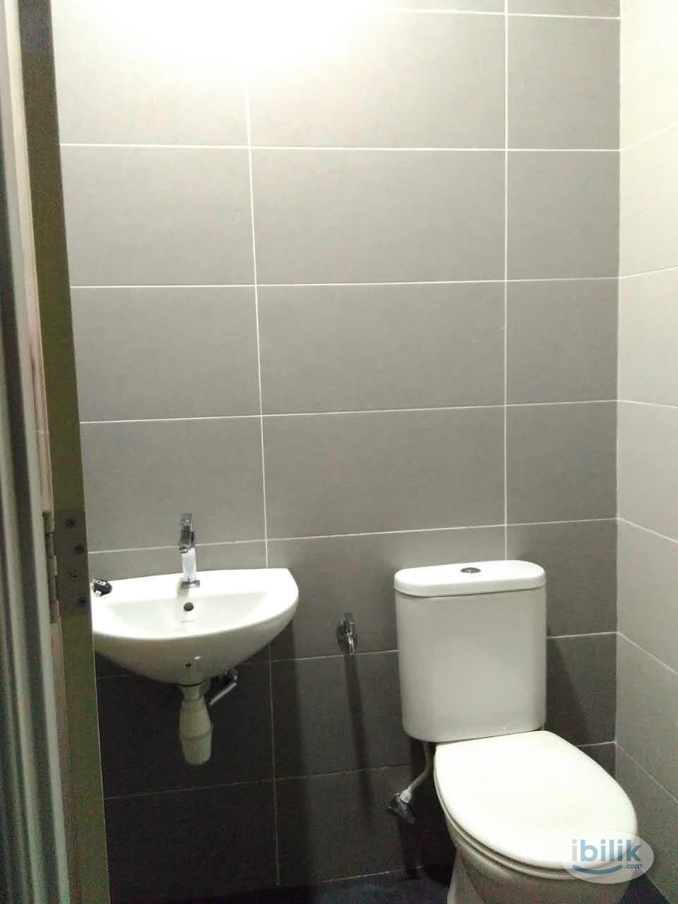 Image 4 of Medium Room at ✅Alma, Taman Seri Sejahtera, Bukit Mertajam - Room rental in 