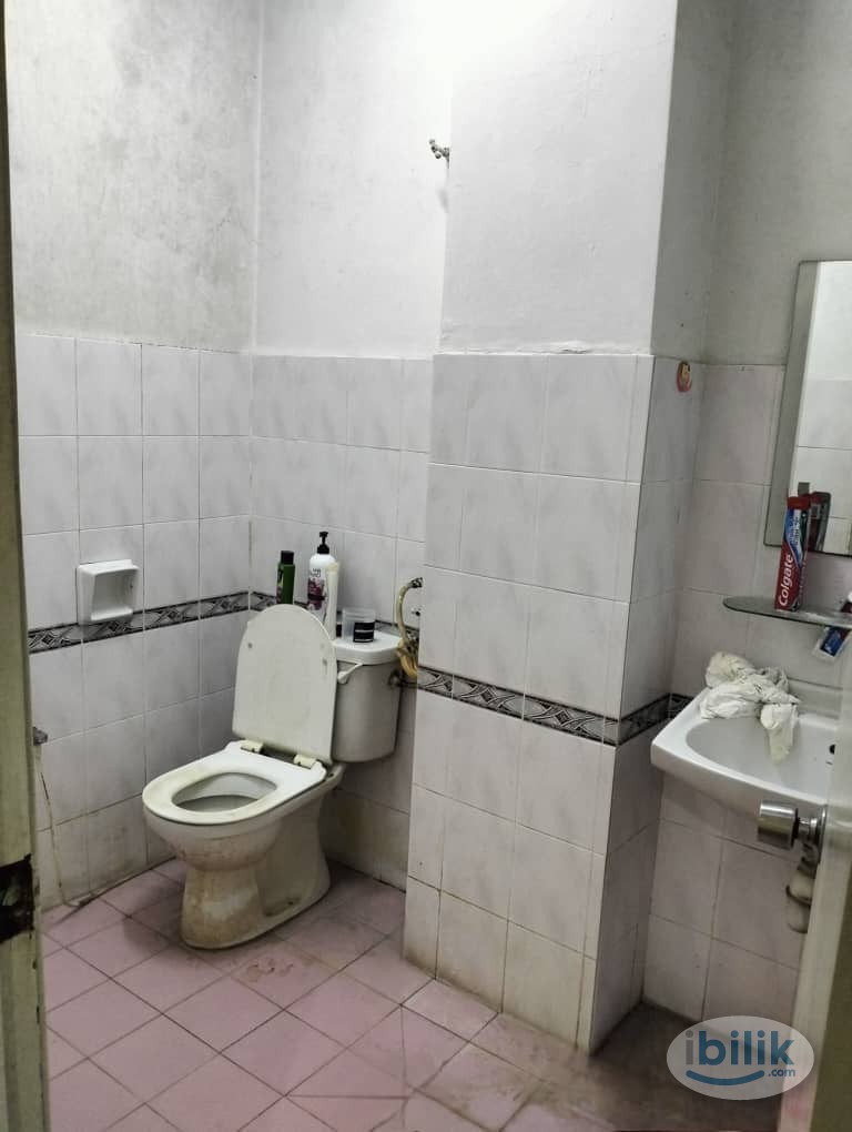 Image 3 of 🔥 Master Room Puchong Wawasan 3– Bulan Pertama RM1 Sahaja! - Room rental in 