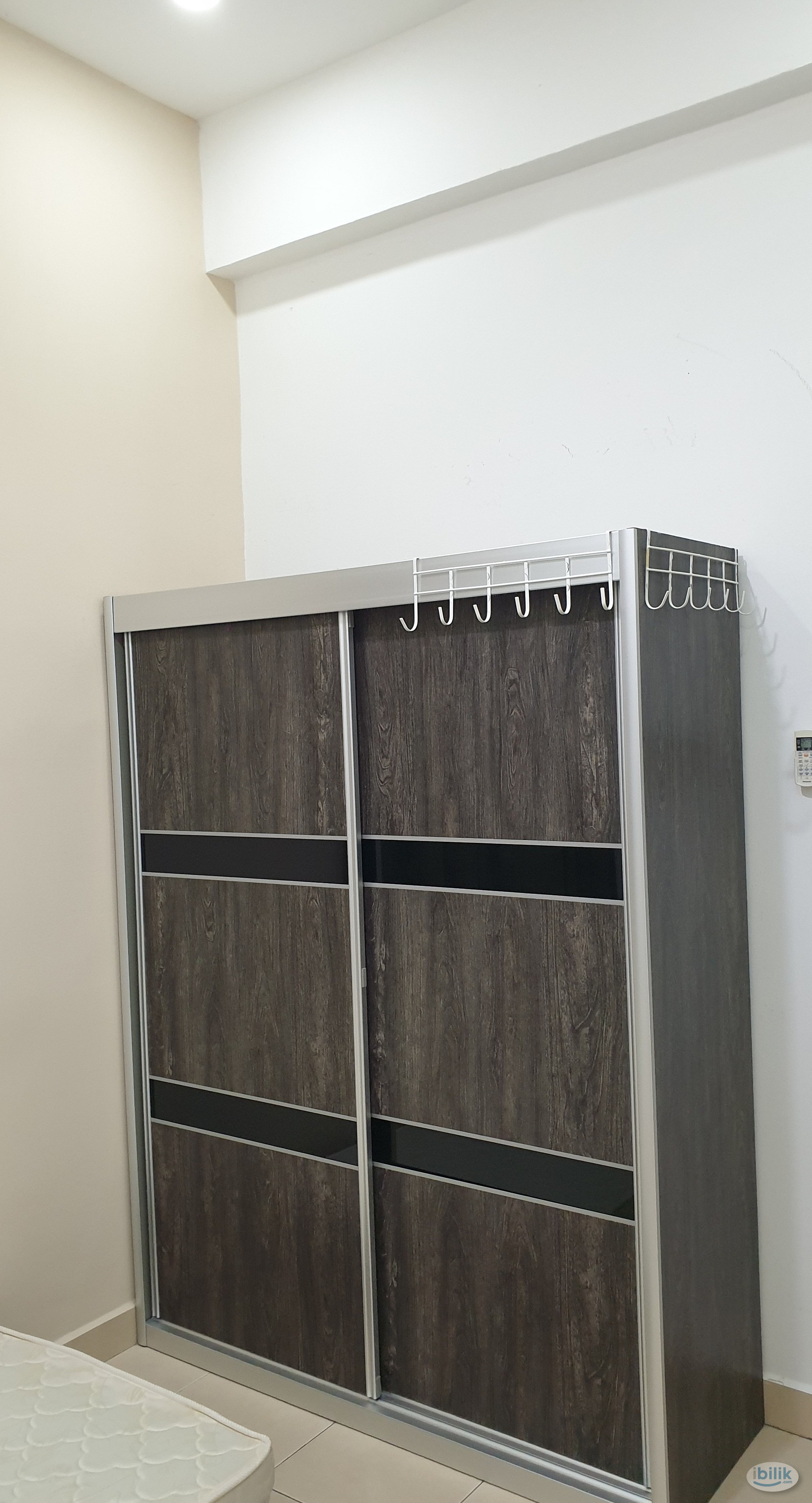 Image 5 of Single Room at i-Regency Condominium near to USM & Tesco Extra(Lotus)Fully Furnished. - Room rental in 