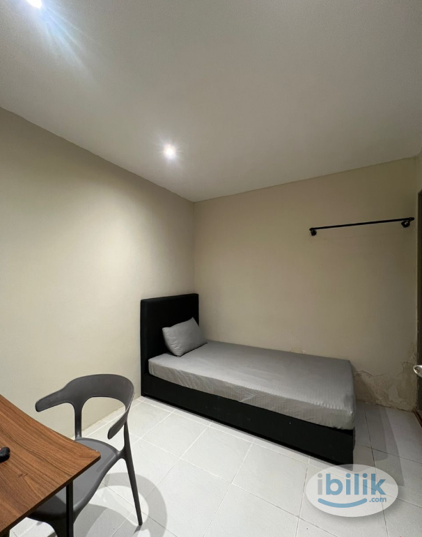 Image 1 of 🏠✨ Private Room @ PJ SS3 – Low/Zero Deposit! 🌟 🛏️ Queen Bed + 🚿 Private Toilet 📍 Prime Location 💰 Affo - Room rental in 