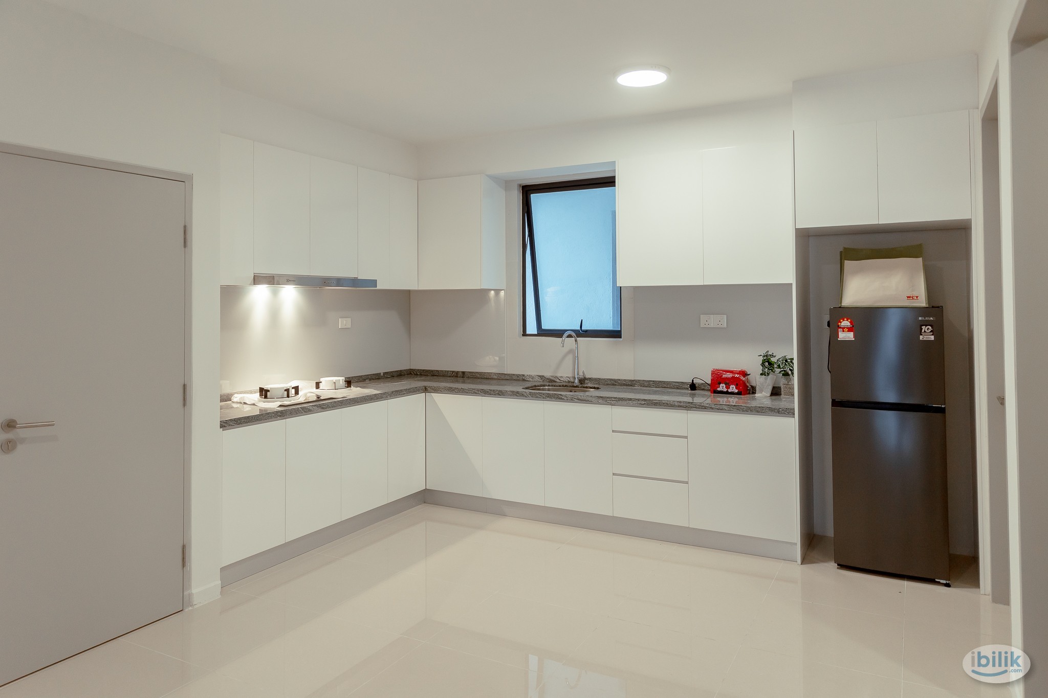 Image 3 of Master Room at The Paradigm, Kelana Jaya - Room rental in 
