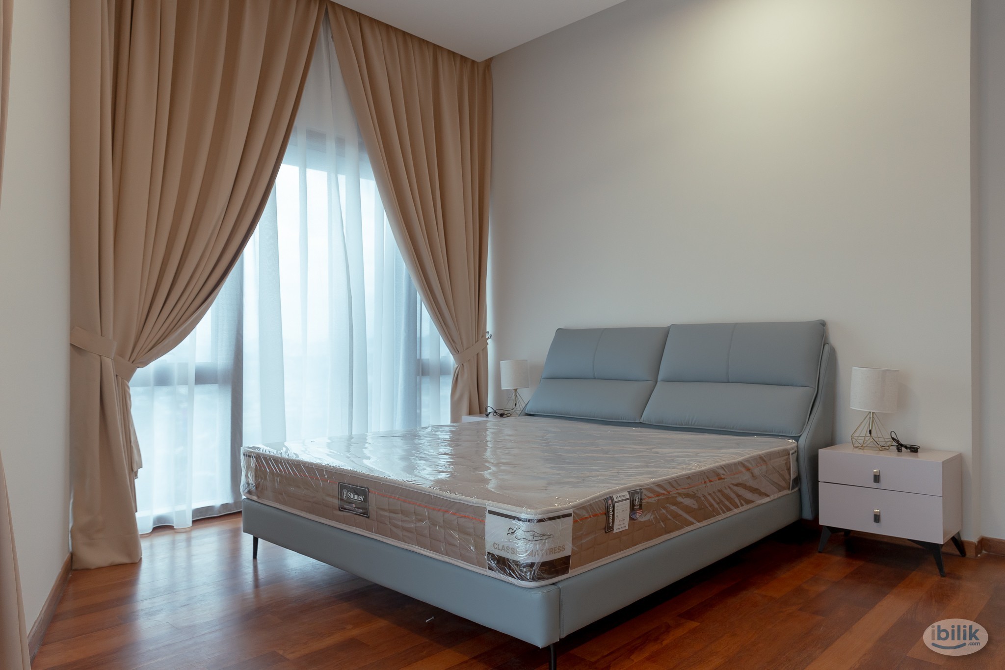 Image 1 of Master Room at The Paradigm, Kelana Jaya - Room rental in 