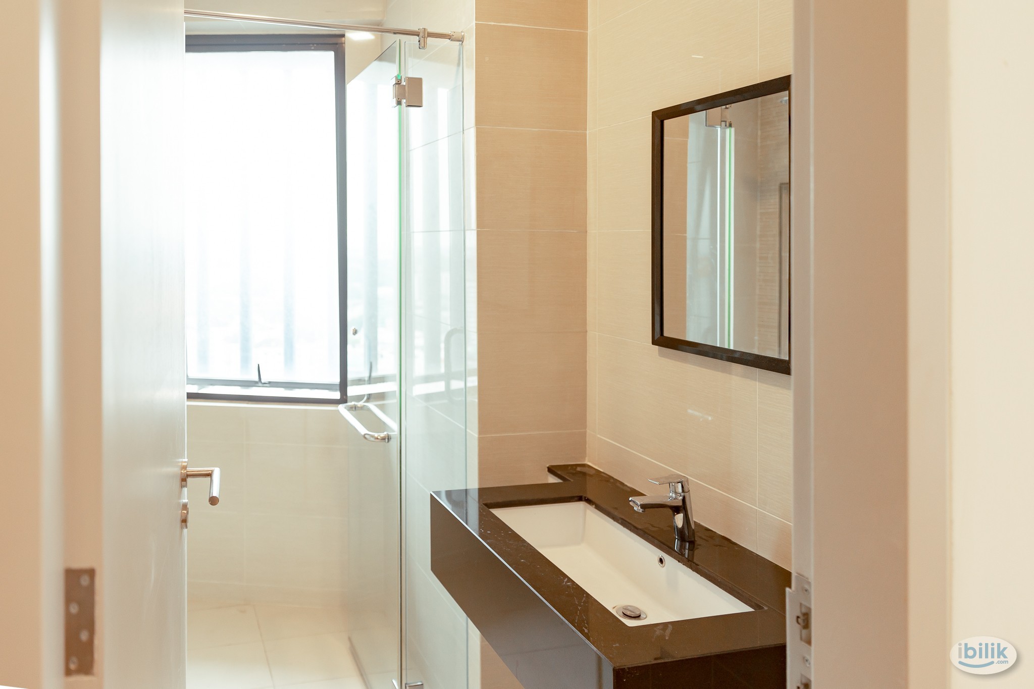 Image 4 of Master Room at The Paradigm, Kelana Jaya - Room rental in 