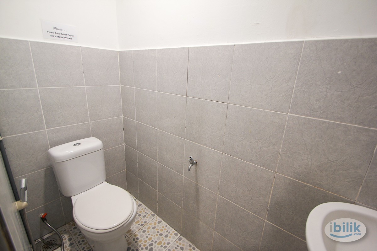 Image 4 of Single Room with bathroom & ac - Room rental in 