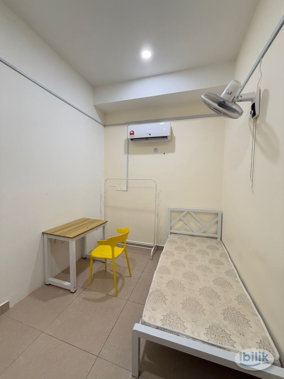 Image 1 of 10 MIN WALKING DISTANCE TO LRT IOI MALL PUCHONG😮🚶‍➡️‼️Zero Deposit Allow😉Near Maybank,Speedmart,7 Eleven 2 min Walking🚶‍➡️‼️ - Room rental in 
