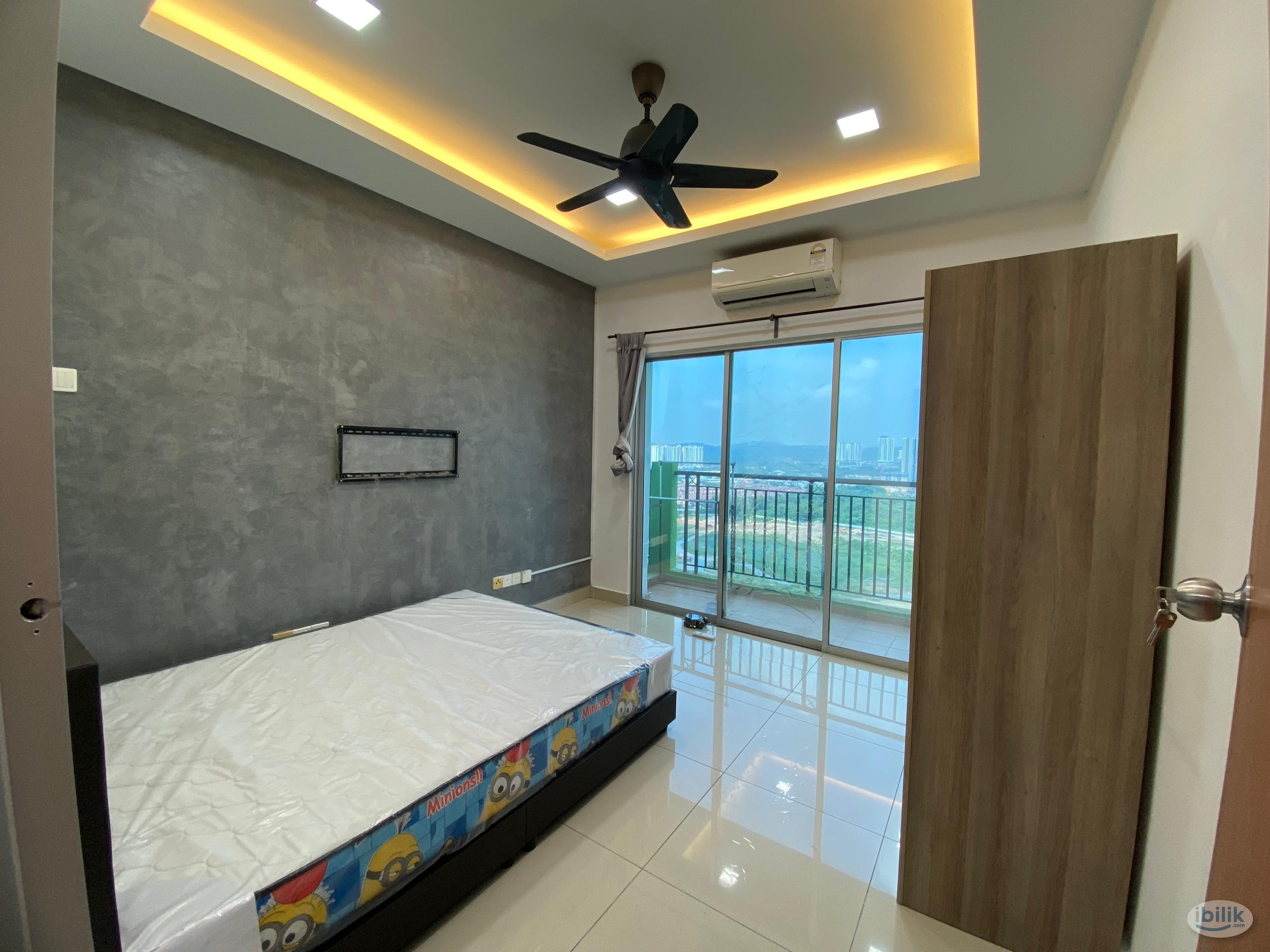 Image 1 of BALCONY ROOM @ OUG PARKLANE - Room rental in 