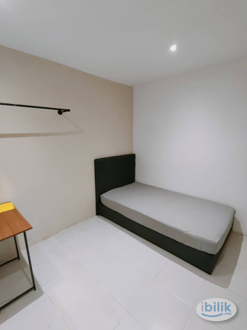 Image 1 of 💥Zero Depo💥 Best Cheapest Room @ CasaVilla 211 - Room rental in 