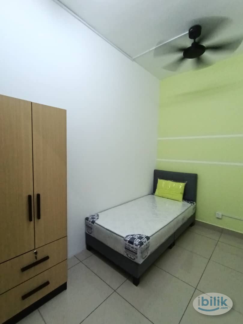 Image 1 of Male Room at SuriaMas Suites @ Larkin JB Town - Room rental in 