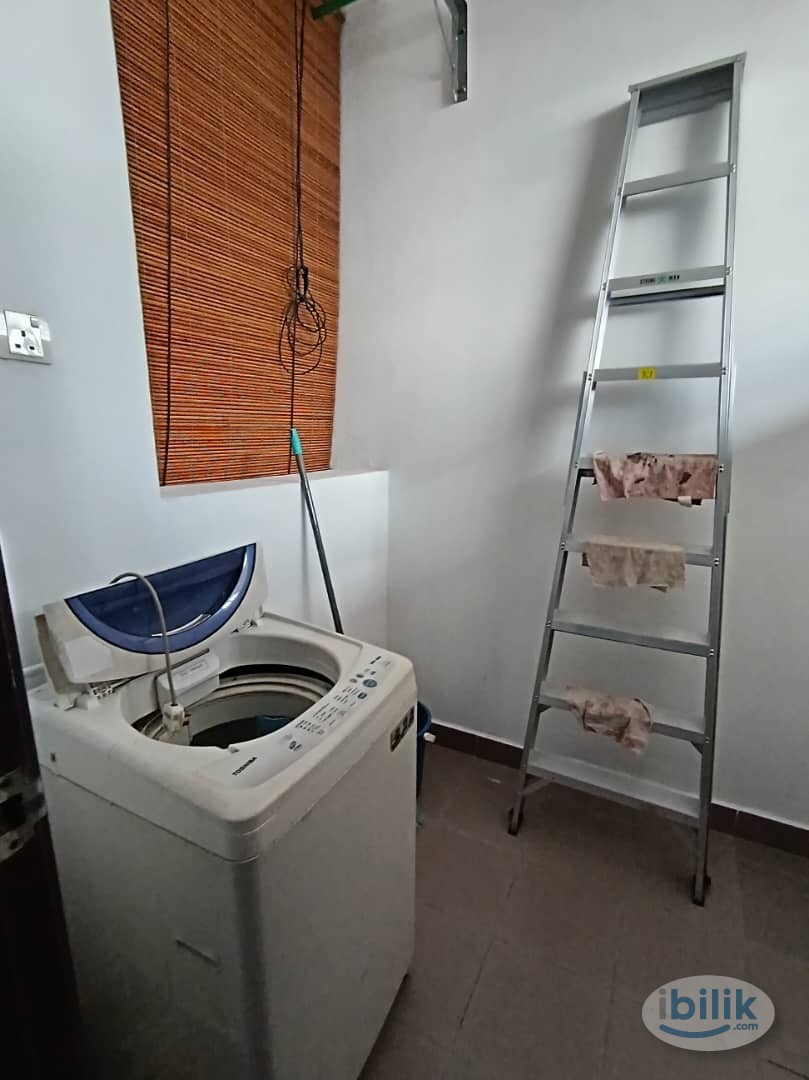 Image 4 of Male Room at SuriaMas Suites @ Larkin JB Town - Room rental in 