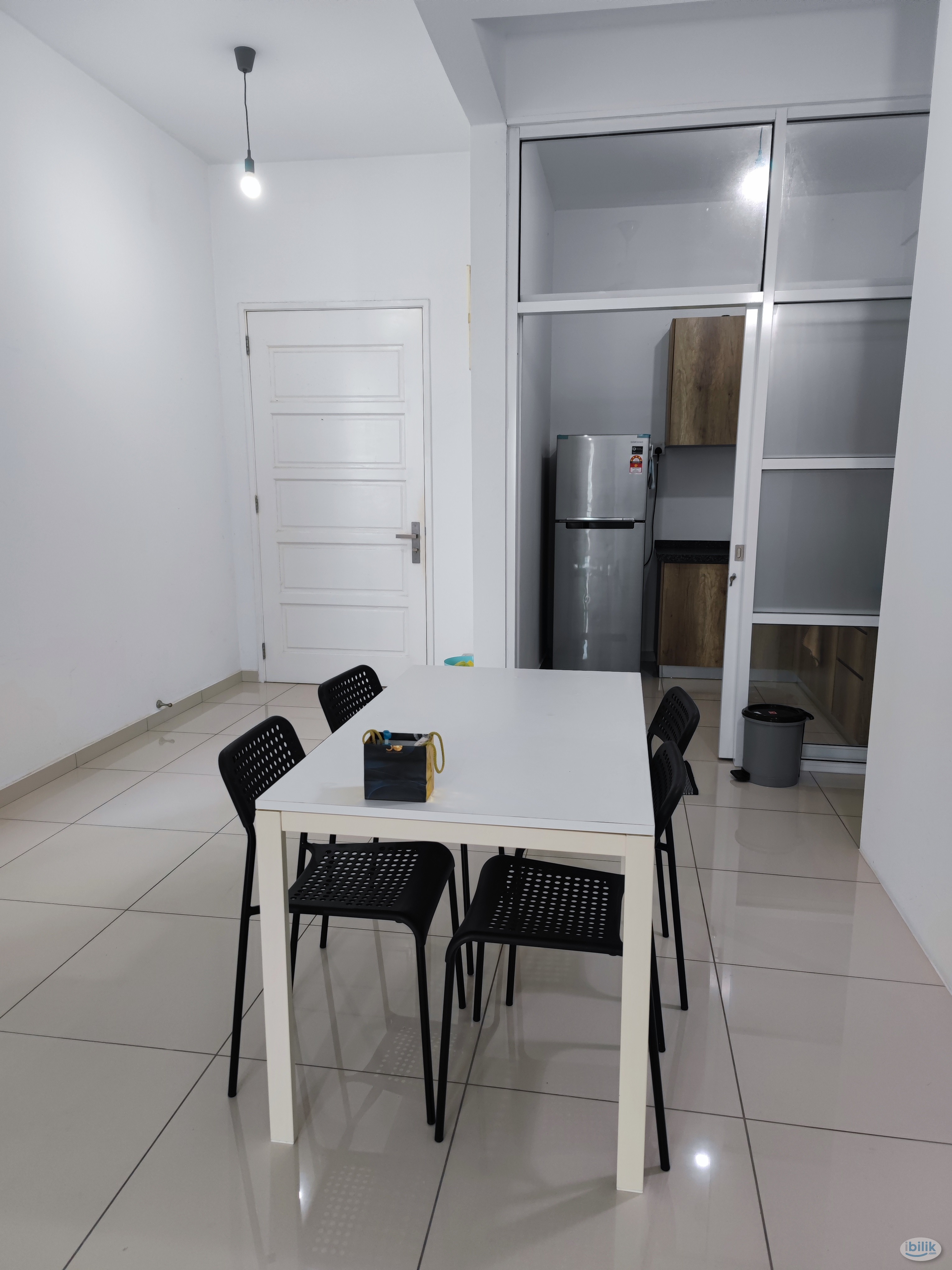 Image 4 of Middle Room at One Imperial, Sungai Ara - Room rental in 