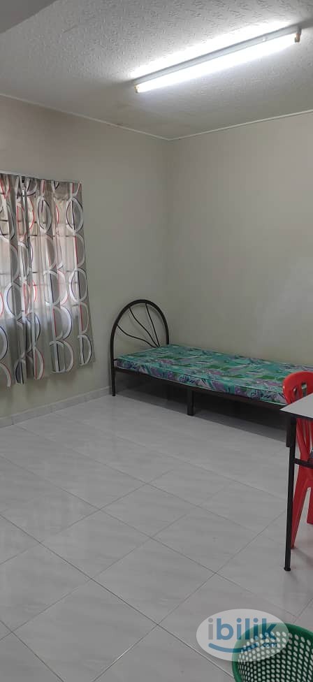 Image 1 of Single Room at Cheng (Taman Paya Emas), Melaka Tengah - Room rental in 