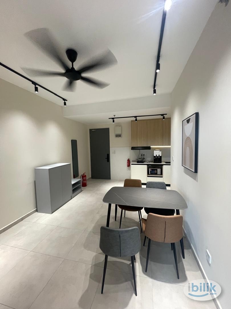 Image 2 of Zero Deposit Middle Room at Meta Residences Putra Permai, Seri Kembangan - Room rental in 