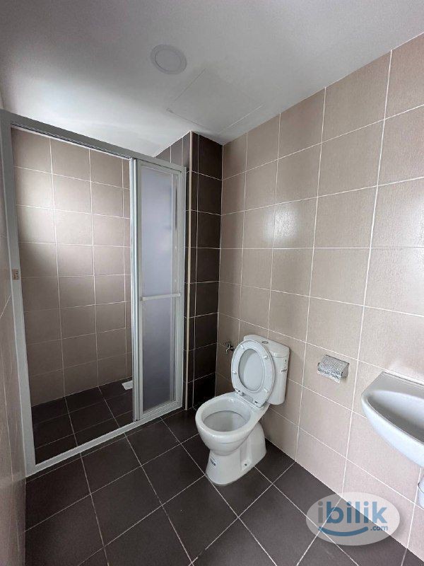 Image 3 of Master Room at Razak City Residences, Sungai Besi - Room rental in 