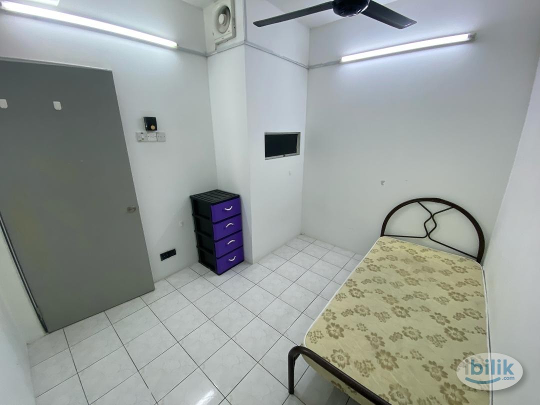 Image 1 of 🏡 Near to Setia City Mall,🛍️🛒Room for Rent with Zero Deposit | "0“ Deposit Bilik Sewa at Setia Indah Setia Alam! LIMITED UNITS LEFT ❗❗️❗️ - Room rental in 