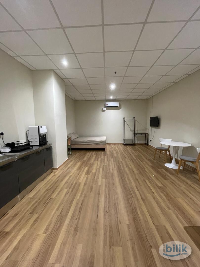 Image 1 of 🥰STUDIO ROOM VERY HUGE AND SPACIOUS, JUST 1 Unit 🥰 at VERVE Suites, Old Klang Road - Room rental in 