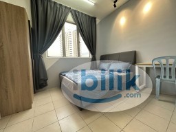 Room Rental in Subang Jaya - 【Facing Sunlight】‼️NEAR LRT ⭐️ Middle Room Fully Furnished @ NEW Aircond Wardrobe Table Chair Mattress, Casa Subang, USJ 1, Subang