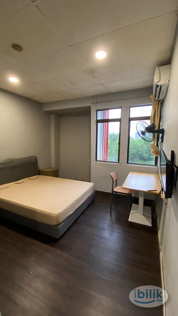 Image 1 of 🏨 Room Rental at IStay Hotel (Near Taman Pelangi, 7 mins to CIQ) - Room rental in 