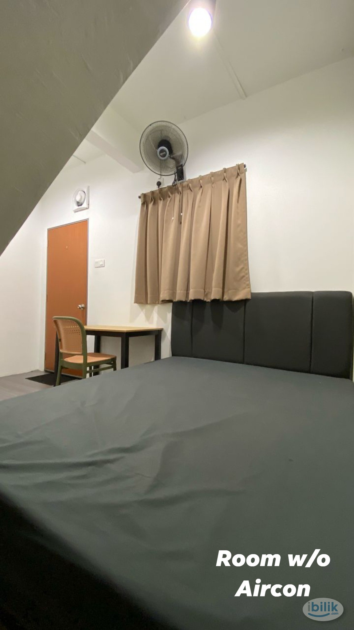 Image 1 of 🏨Room Rental at Jim Quee Residence ( 10 minutes walk to CIQ ) - Room rental in 