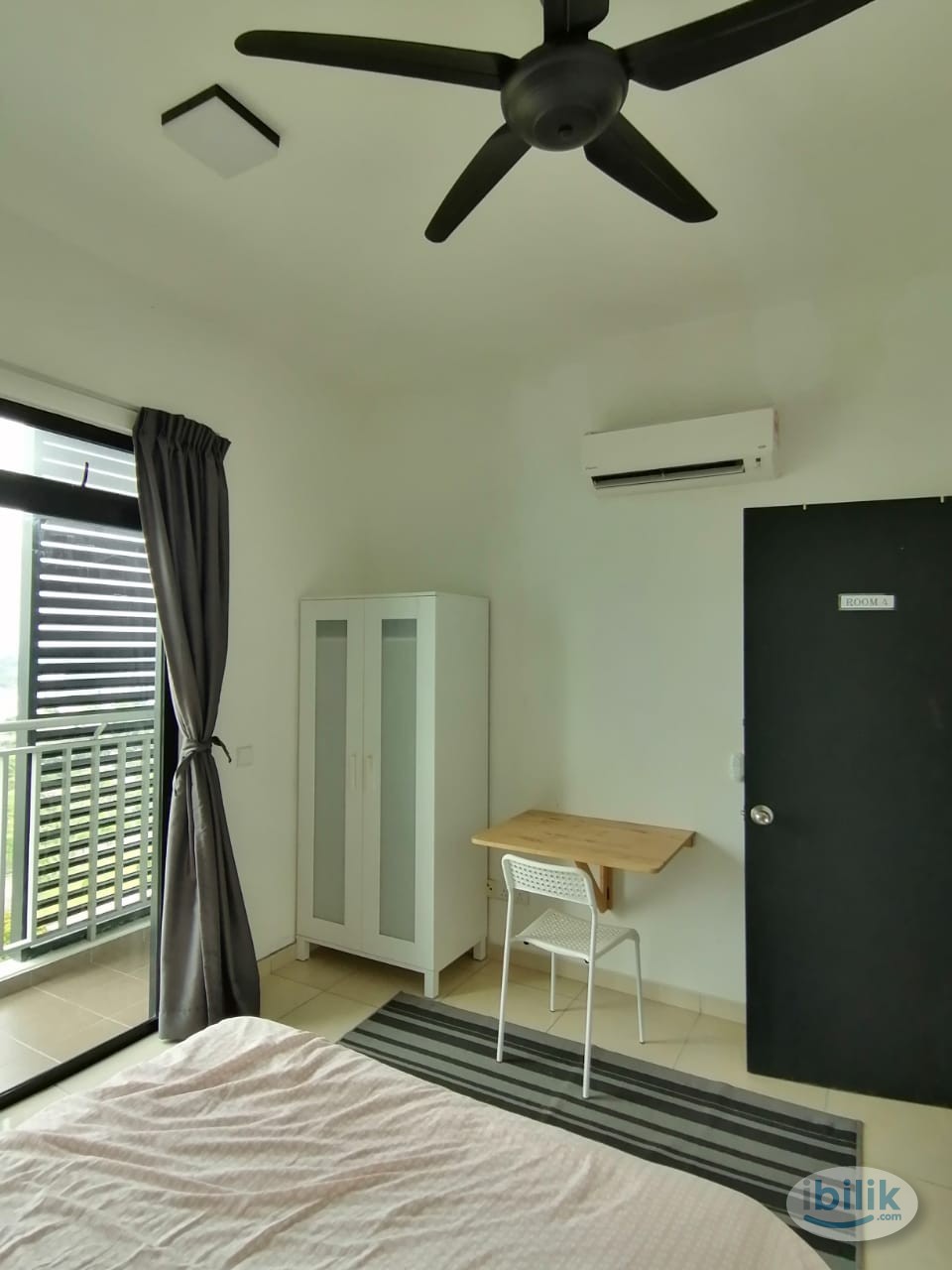 Image 3 of Female Room at Sky Breeze Apartment @ Bukit Indah - Room rental in 