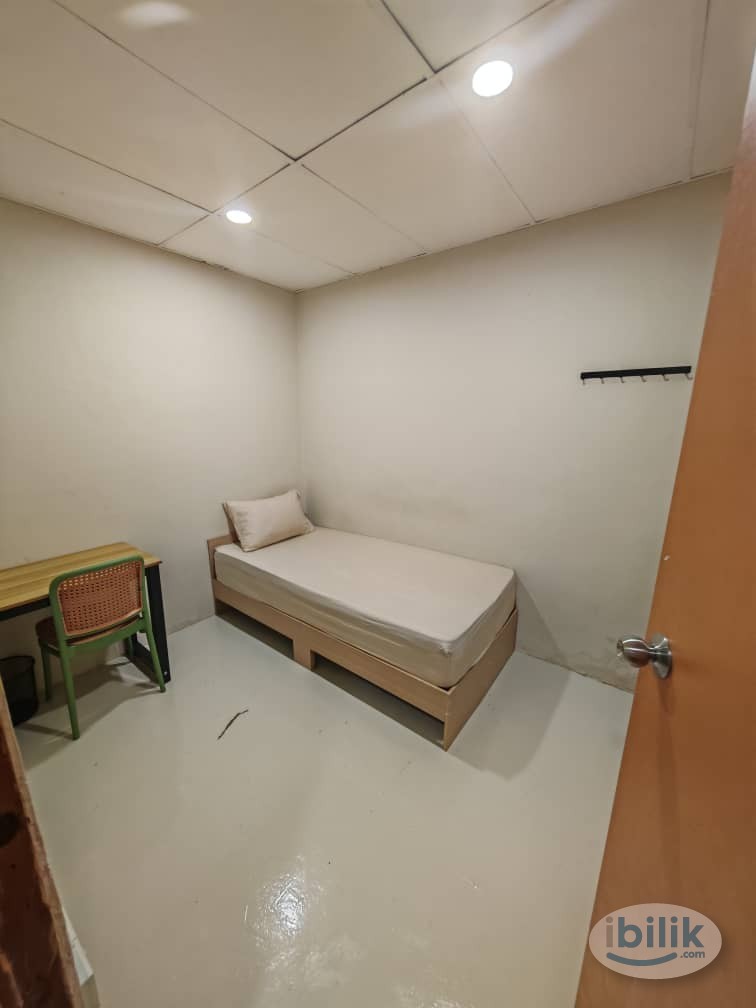 Image 1 of LIMITED TIME OFFER ‼️  Furnished Room for Rent near Brickfield,  KL Sentral - Room rental in 
