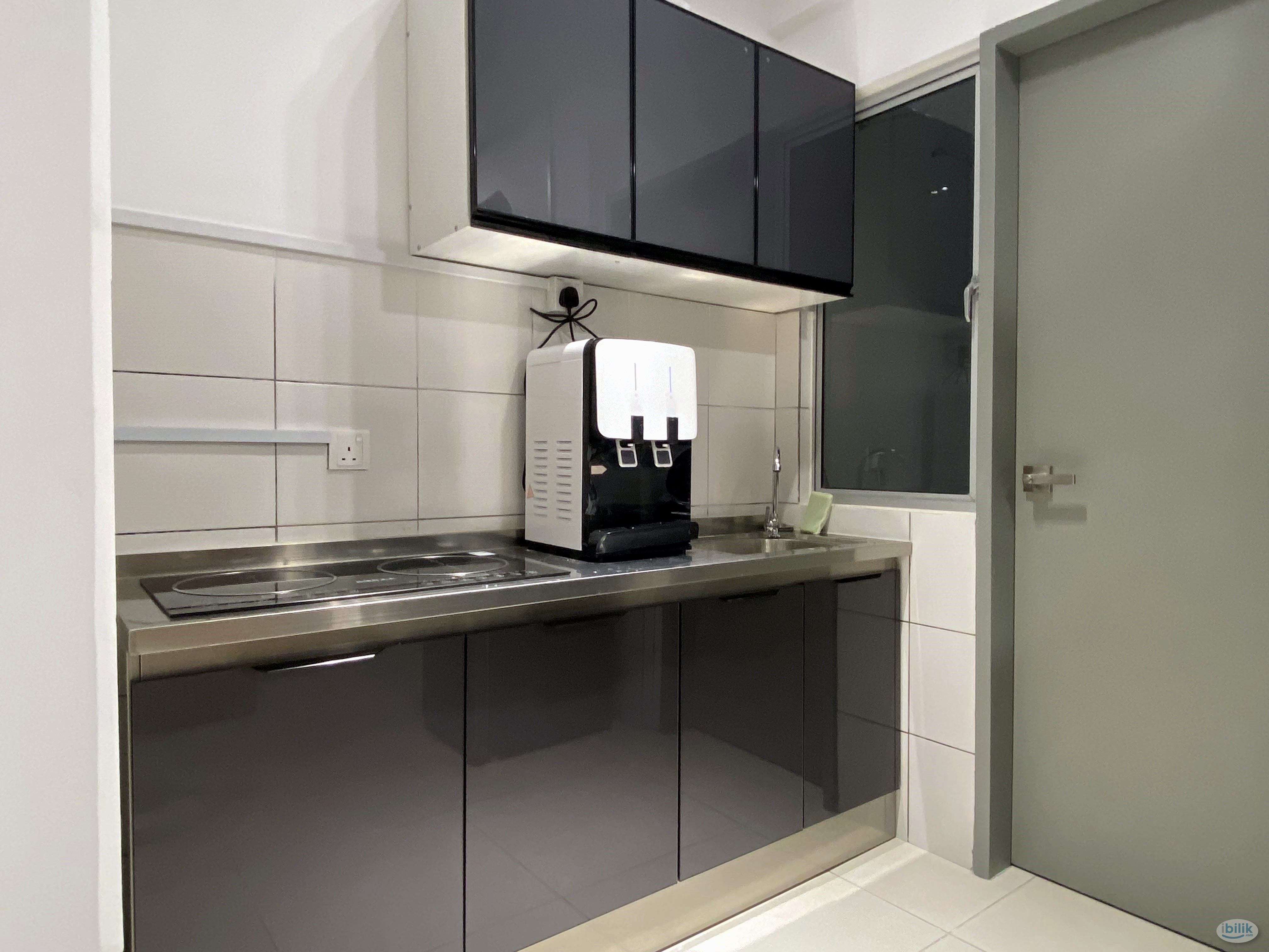 Image 1 of Middle Room NEAR Plaza Rakyat, Pudu - Room rental in 