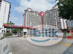 Room Rental in Malaysia - Female Unit - Master Room