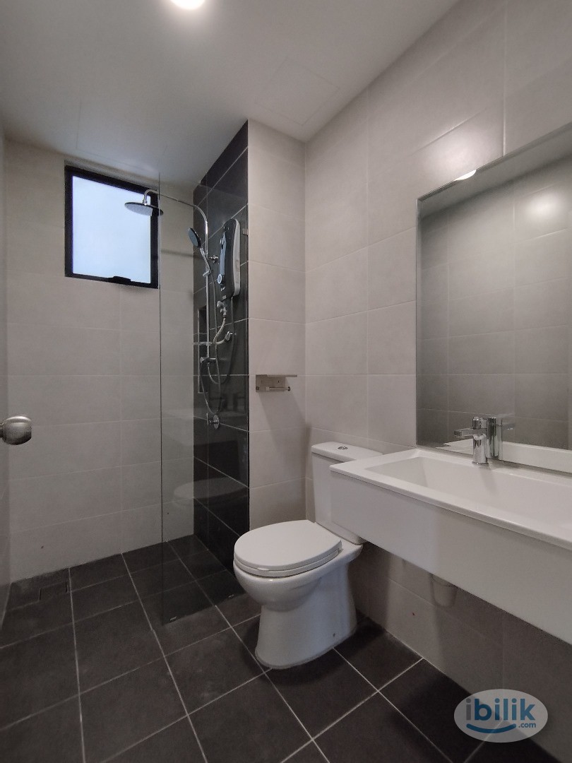 Image 3 of Middle room - Room rental in 