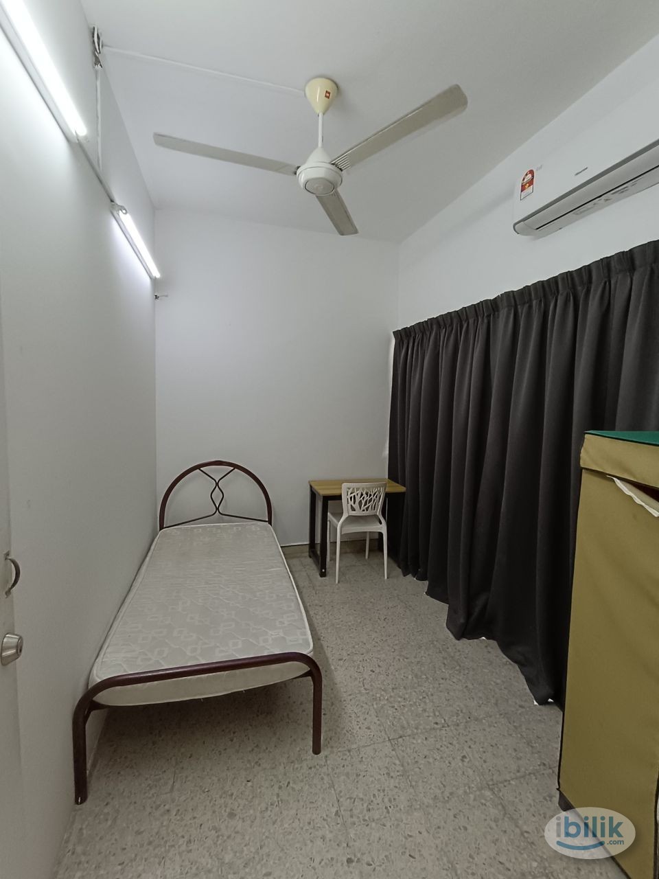 Image 1 of FEMALE UNIT AT TAMAN SEA🌟Promo Next Month Rental RM1 ONLY😮😮‼️‼️Limited Time Only,Near LRT Kelana Jaya 7 Min Drive🚶‍➡️Free Wifi🛜Fully Furnished😉 - Room rental in 
