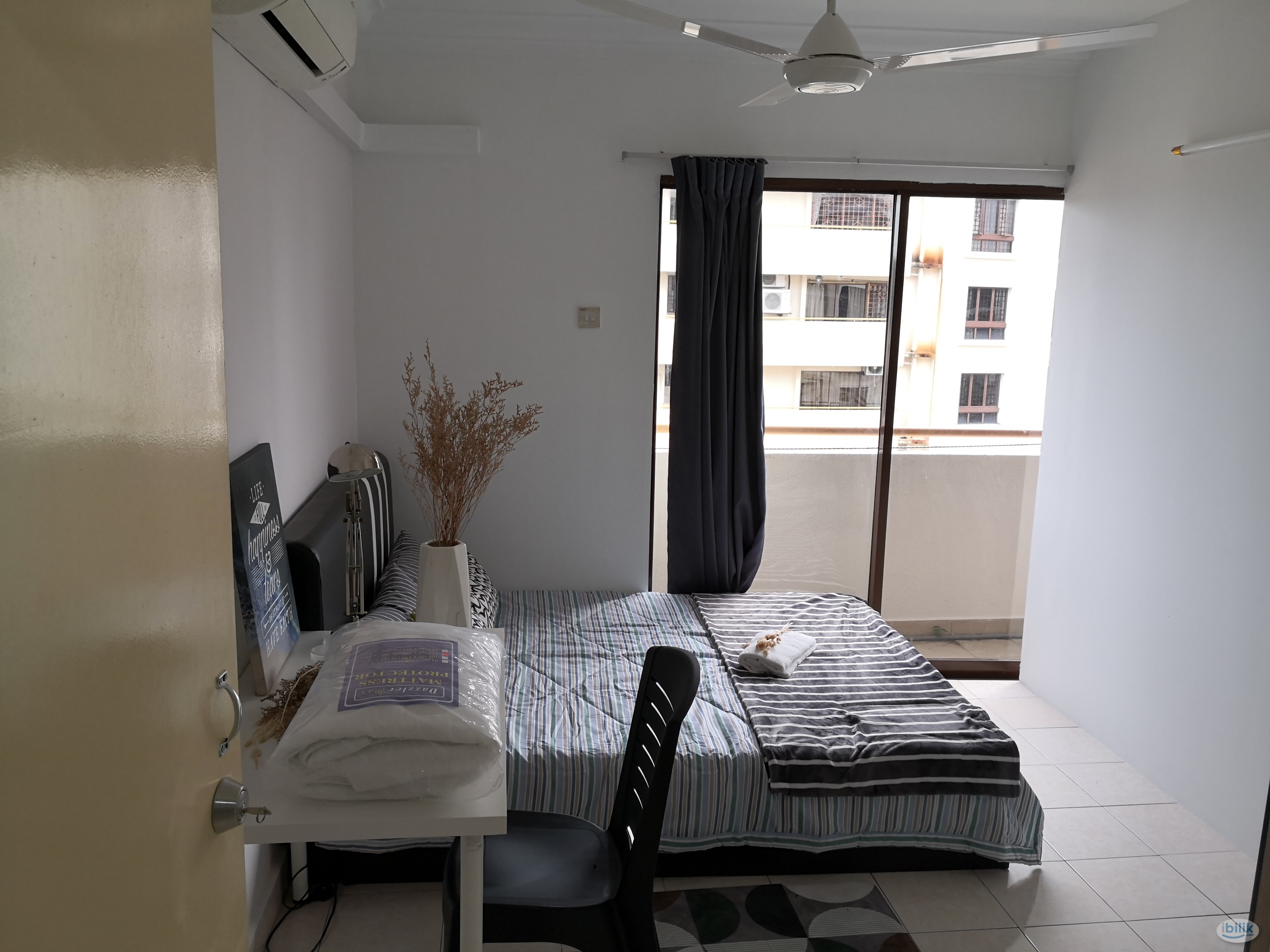 Image 3 of Middle Room at Palm Spring, Kota Damansara`` - Room rental in 