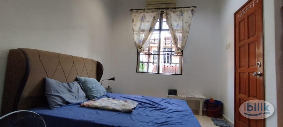 Image 3 of Batu Berendam Taman Ara Permai Furnished Room - Room rental in 