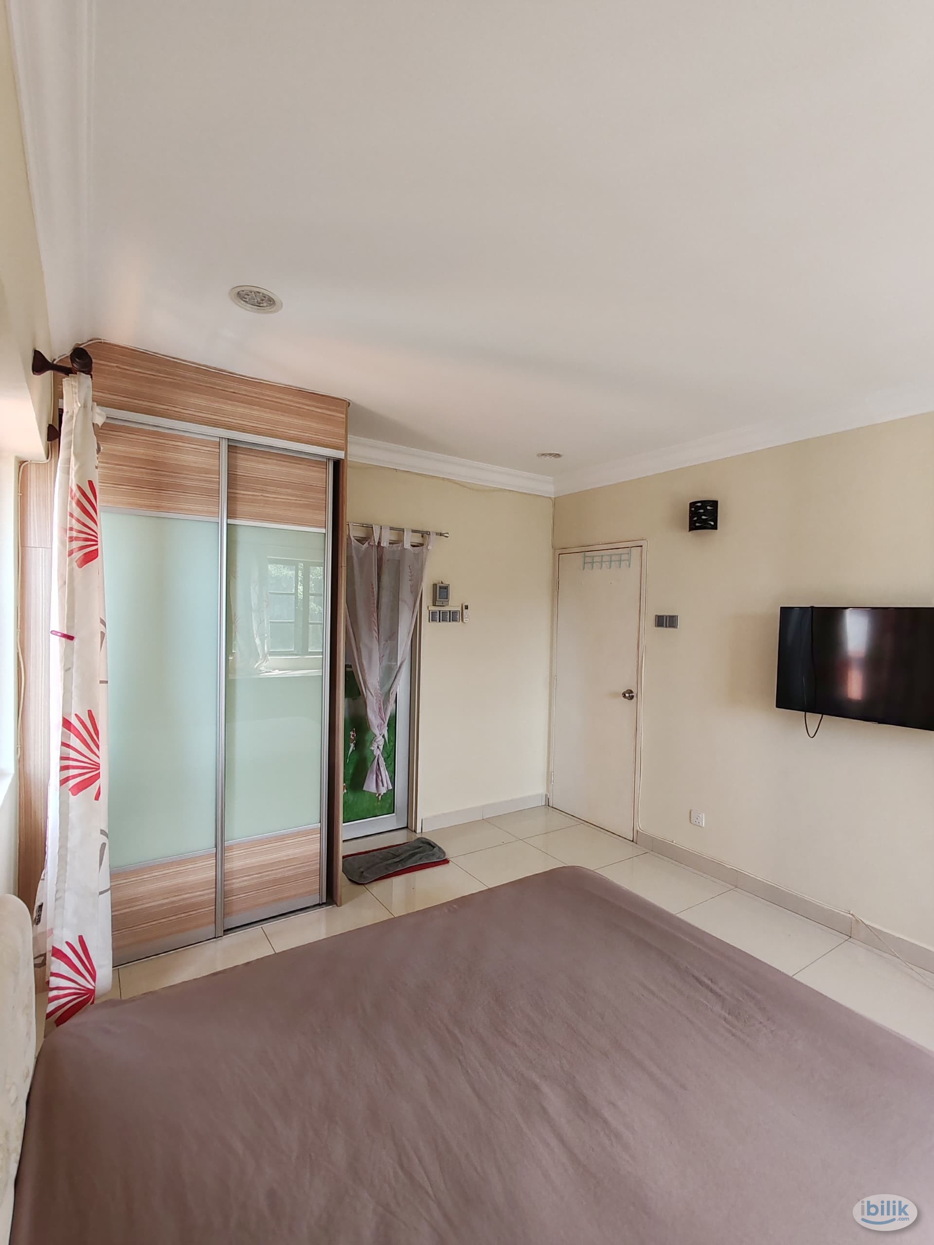 Image 2 of Master Room at Bandar Sungai Long, Kajang - Room rental in 