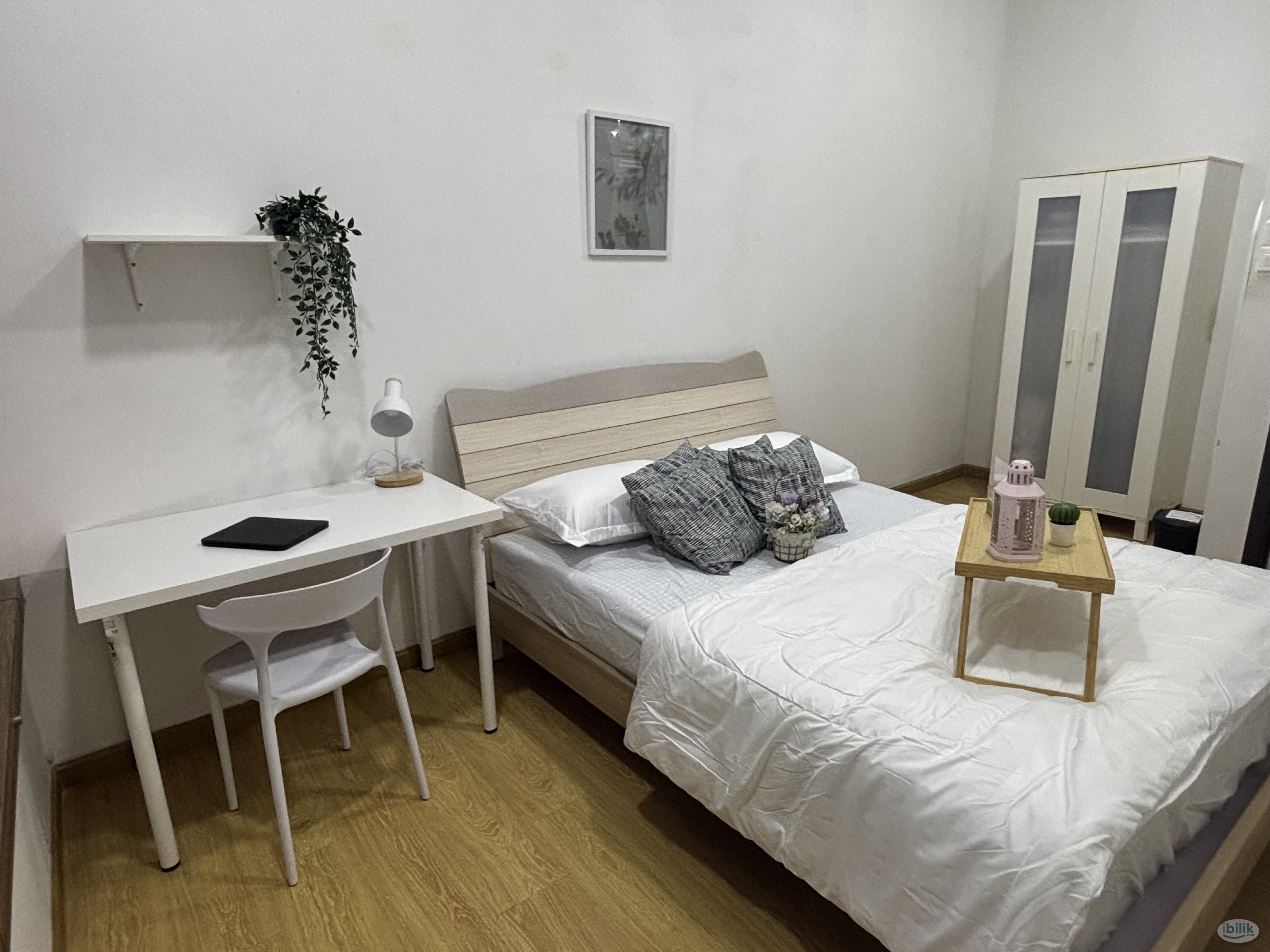 Image 4 of Middle Room with Nice Seaview High Floor - Room rental in 