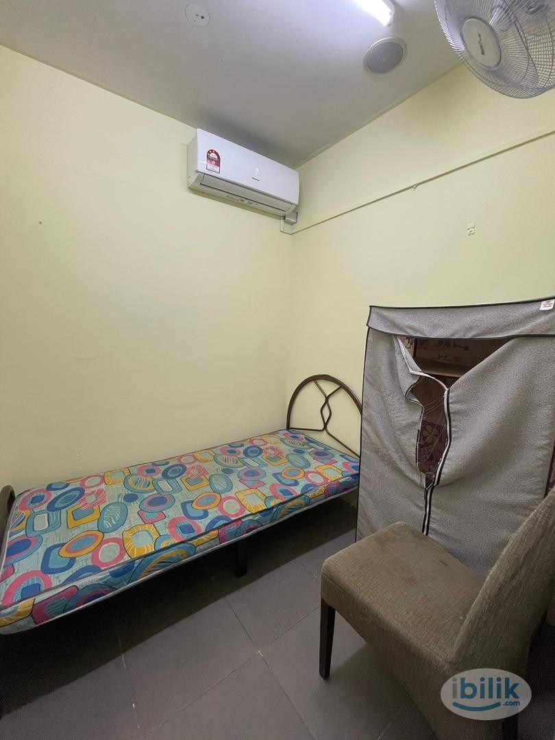 Image 2 of 🚶🏻‍♀️🚶🏻‍♀️ 5Mins Walk to Kelana Jaya LRT🚶🏻‍♀️🚶🏻‍♀️at SS25 Taman Mayang, Kelana Jaya - Room rental in 