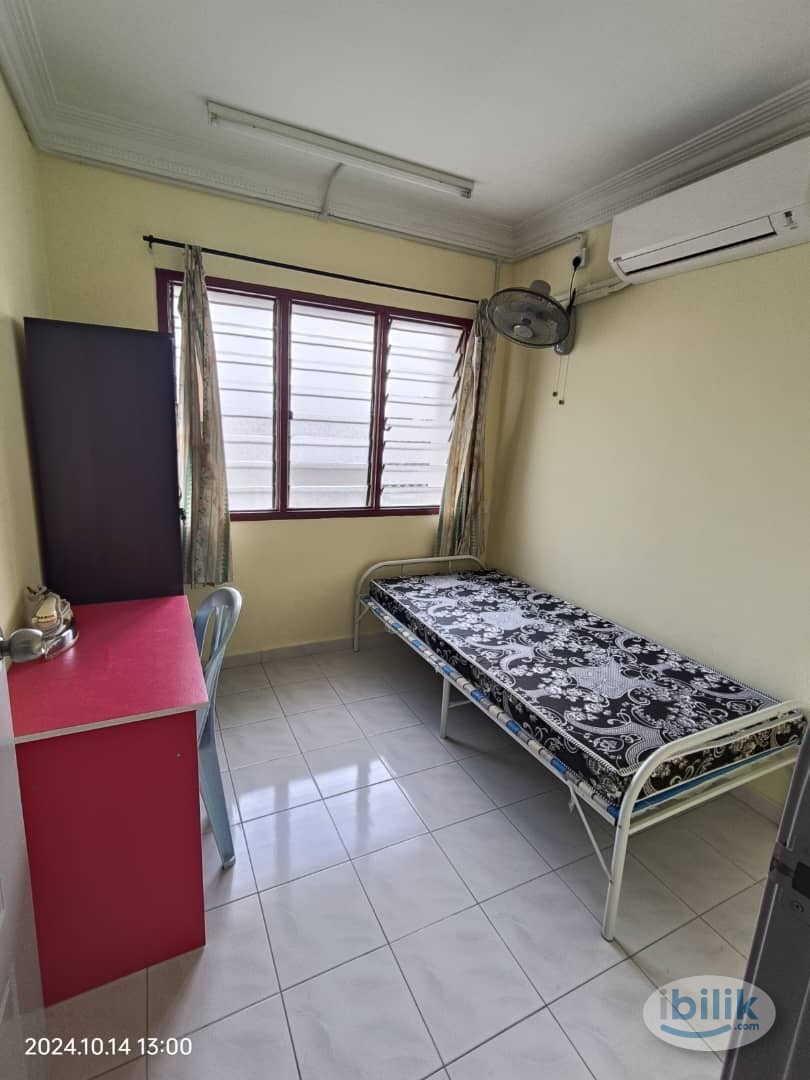 Image 1 of Female unit, Jalan Pendita Tmn Connaught Cheras - Room rental in 
