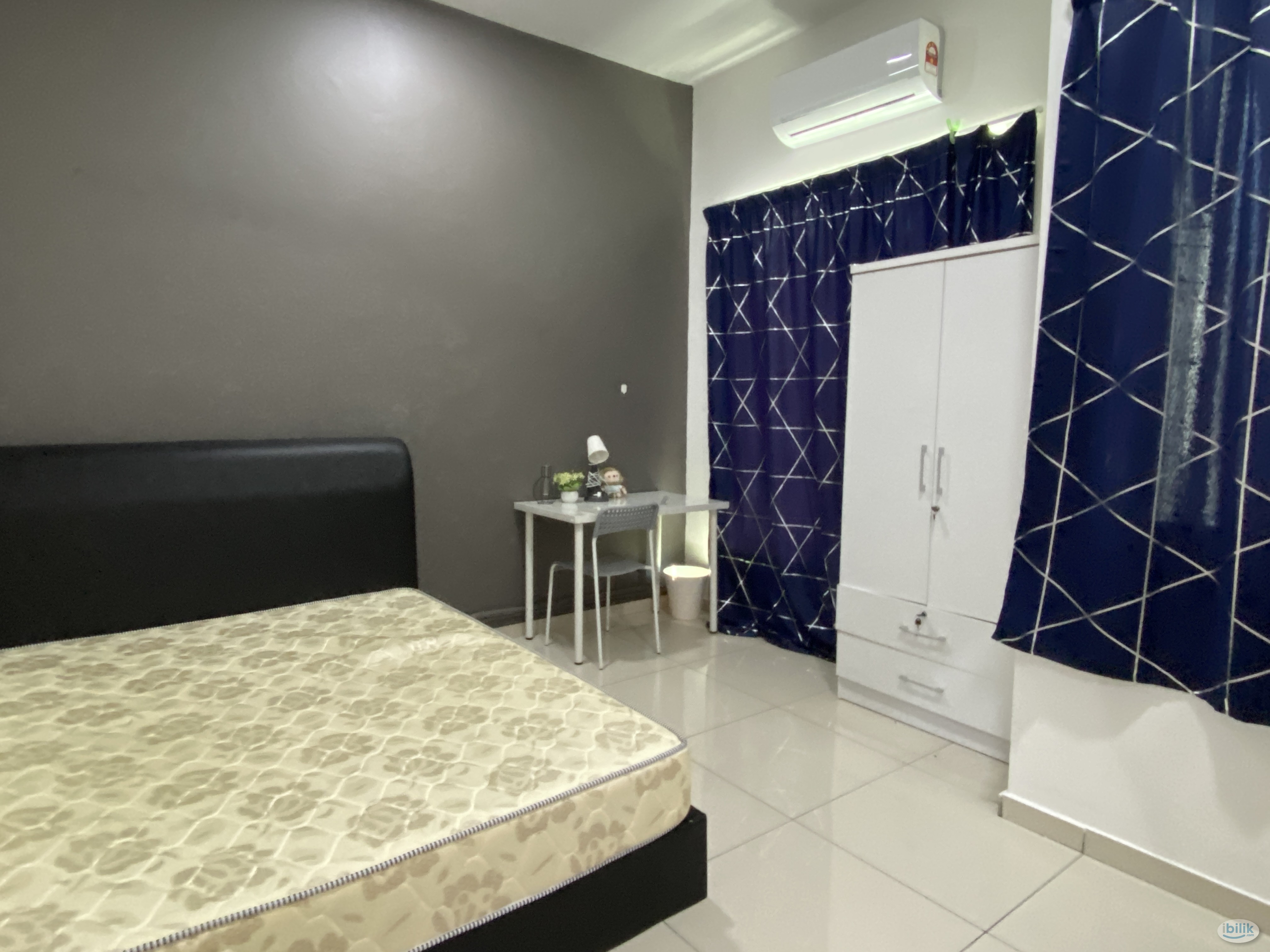 Image 4 of Cozy, fully furnished with AC, WiFi, Middle Room at Bandar Sri Sendayan, Sendayan - Room rental in 