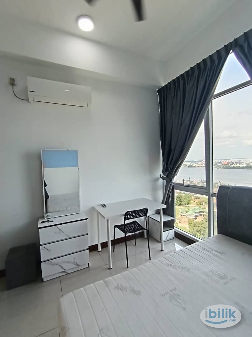 Image 3 of Female Room for rent at Paragon Suites @ CIQ JB Town - Room rental in 