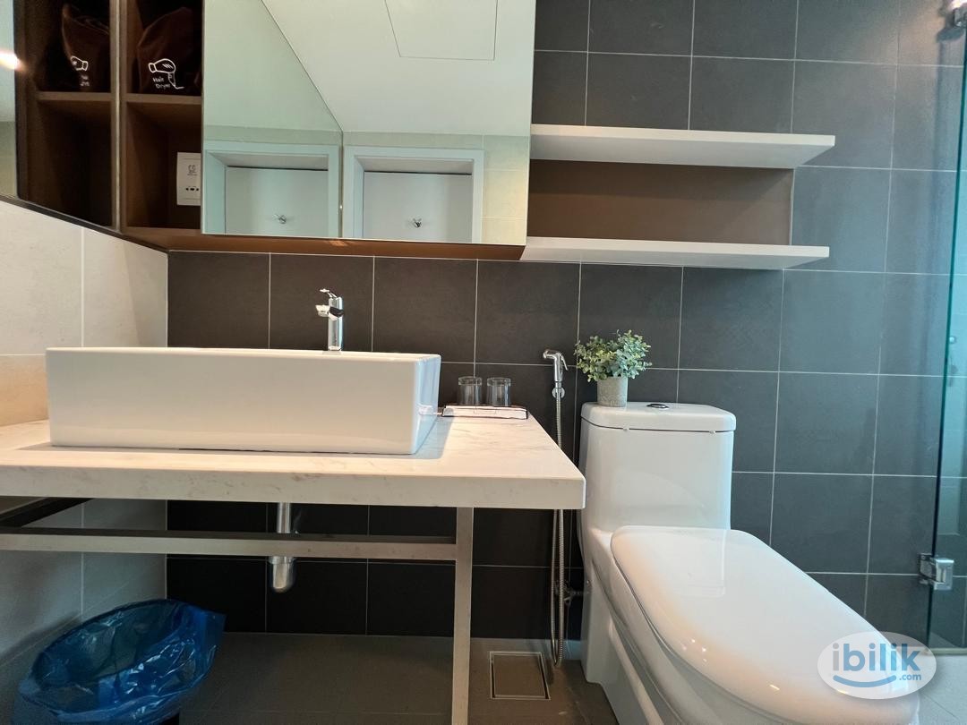 Image 5 of Fully Furnished Modern Condo – 876sf | VERVE Suite KL South | 2R2B - Room rental in 