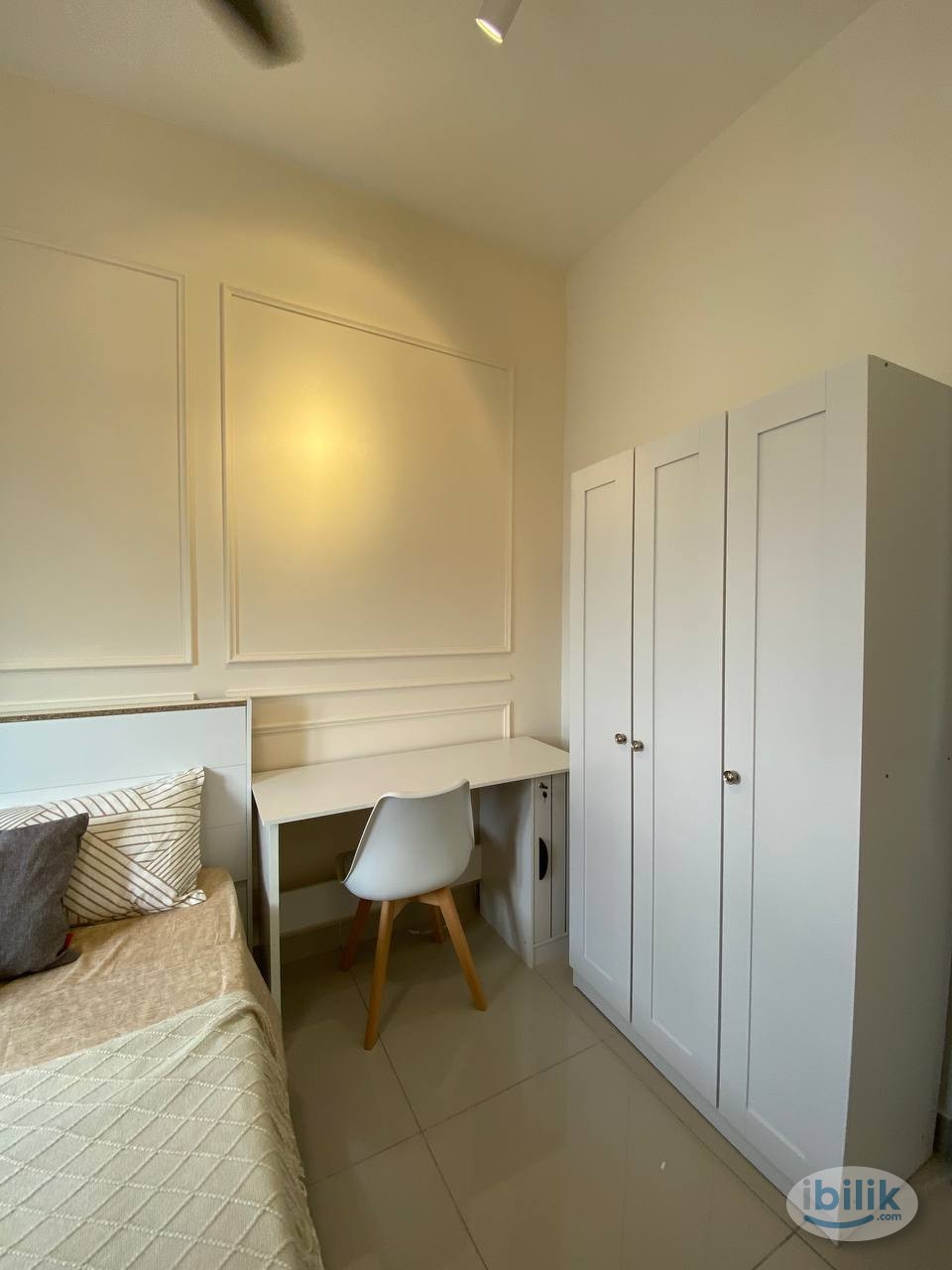 Image 2 of Middle Room at Minest Residence, Sentul - Room rental in 